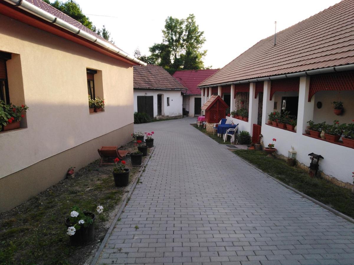 Ferienwohnung Bekecs Vendeghaz Nagyvisnyó Exterior foto